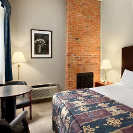 Travelodge Ottawa Downtown Doral Εξωτερικό φωτογραφία